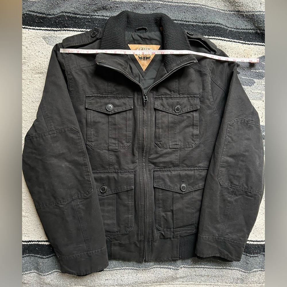 Levi’s black utility jacket sz M